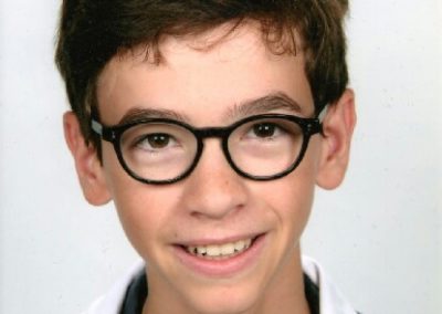 Inscrit dans l’une des trois classes ULIS de Stanislas, Côme, 15 ans, est porteur d’un handicap