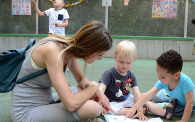 Soutenir l’éducation des enfants face à la surexposition aux écrans